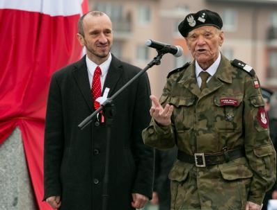 100 lat minęło